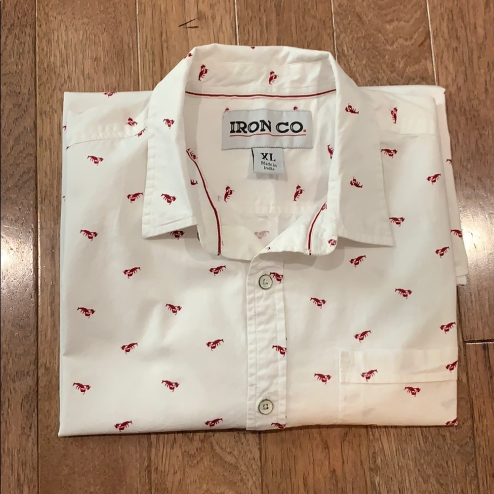White shirt with red lobesters